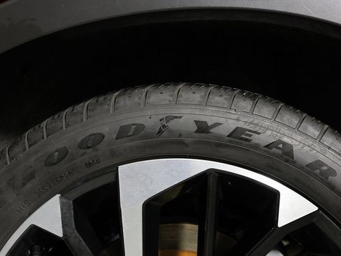 Used 2022 Mitsubishi Outlander SE image 44