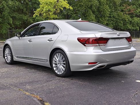 Used 2013 Lexus LS 460 image 5