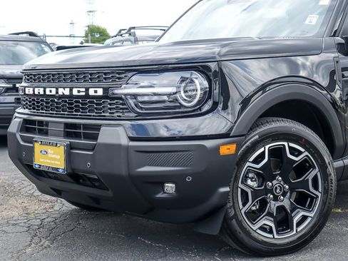 Certified 2026 Ford Bronco Sport Outer Banks w/ Outer Banks Tech Package+ AWD/4WD image 2