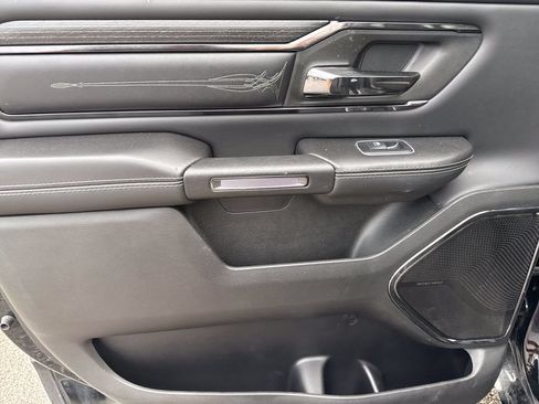 Used 2023 RAM 1500 Limited AWD/4WD image 17