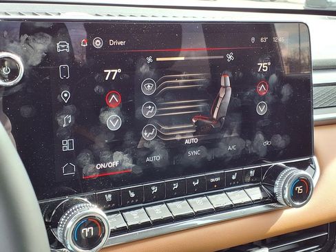 Used 2026 GMC Canyon AT4 w/ AT4 Premium Package image 13