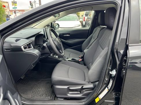 Certified 2021 Toyota Corolla LE w/ Carpet Mat Package (TMS) FWD image 12
