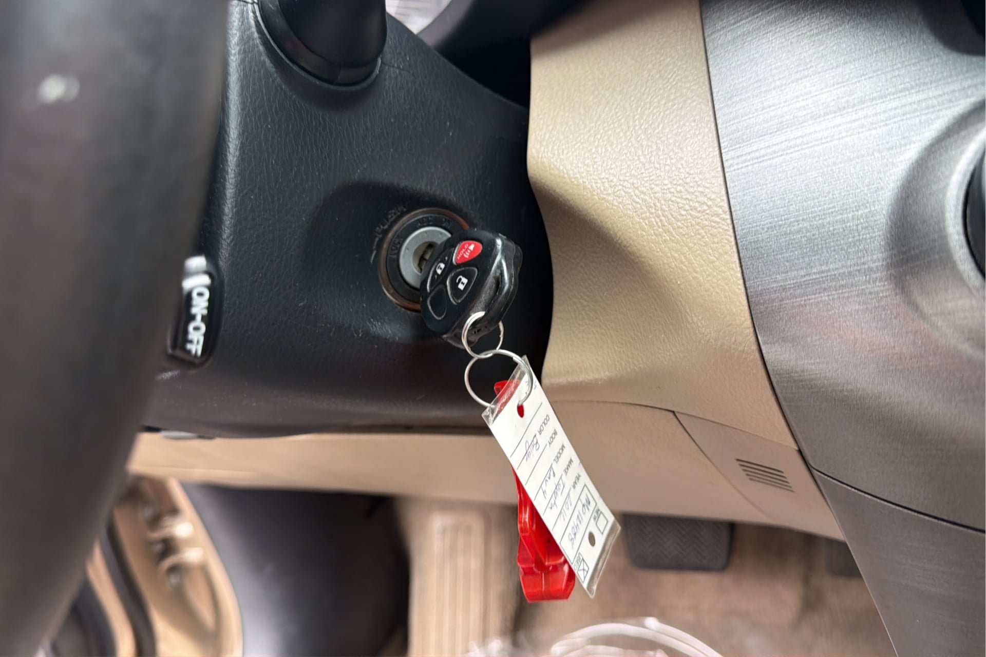 Used 2012 Toyota RAV4 4WD w/ Value Pkg image 24