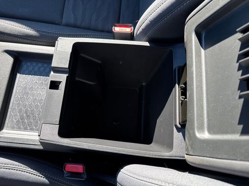 Used 2023 Nissan Frontier SV w/ Technology Package image 26