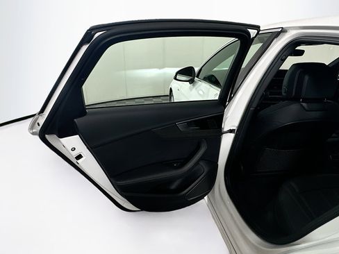 Used 2023 Audi A4 2.0T Premium Plus image 25