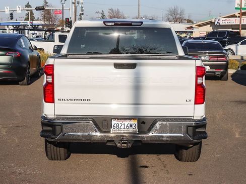 Used 2022 Chevrolet Silverado 1500 LT image 3