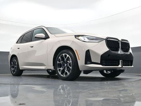 Used 2026 BMW X3 xDrive30i w/ Premium Package AWD/4WD image 27