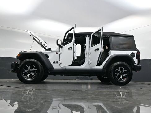Used 2021 Jeep Wrangler Unlimited Rubicon w/ Safety Group AWD/4WD image 48