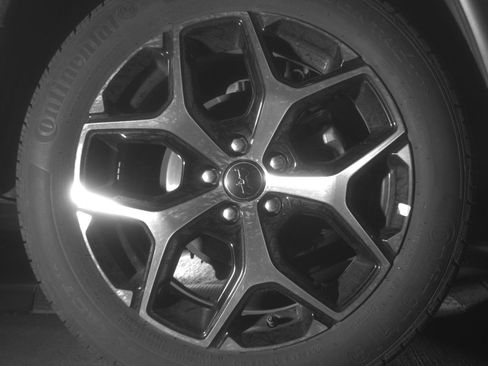 Used 2025 Jeep Compass Limited image 15