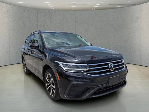Used 2022 Volkswagen Tiguan S w/ IQ.Drive Package AWD/4WD image 13