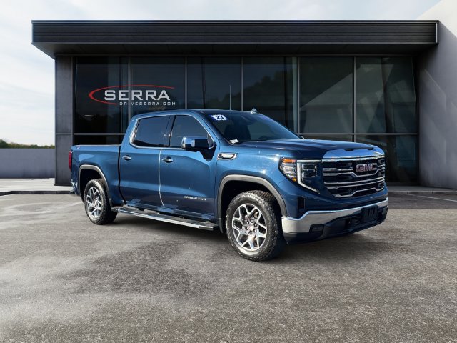 Used 2023 GMC Sierra 1500 SLT AWD/4WD image 7
