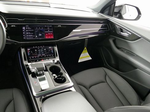 New 2026 Audi Q8 Premium Plus image 25