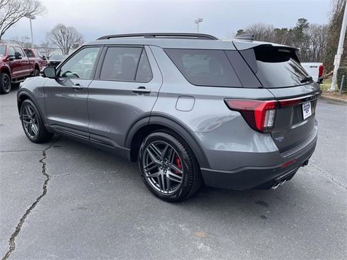 Used 2025 Ford Explorer ST w/ Sun And Sound Package image 4