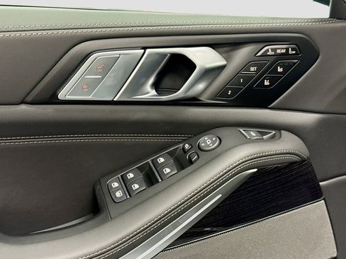 New 2026 BMW X7 xDrive40i image 23