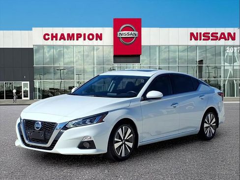 Used 2022 Nissan Altima 2.5 SL image 3