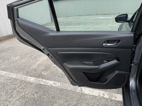 Used 2020 Nissan Altima 2.5 Platinum image 19