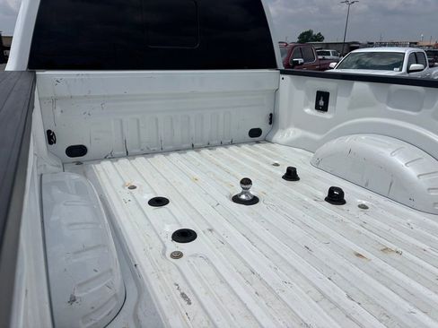Used 2023 Ford F250 Lariat w/ Tremor Off-Road Package AWD/4WD image 28