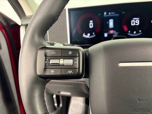 Used 2026 Hyundai Santa Fe SEL image 17