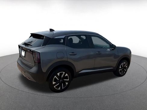 Used 2026 Nissan Kicks SV w/ Cold Weather Package AWD/4WD image 11