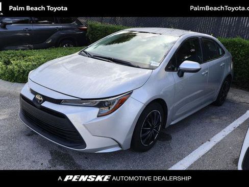 Certified 2024 Toyota Corolla LE FWD image 1