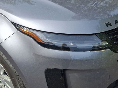 Used 2024 Land Rover Range Rover Evoque S image 28