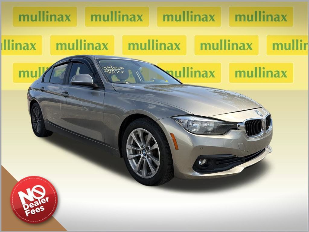 Used 2017 BMW 320i xDrive Sedan AWD/4WD image 1