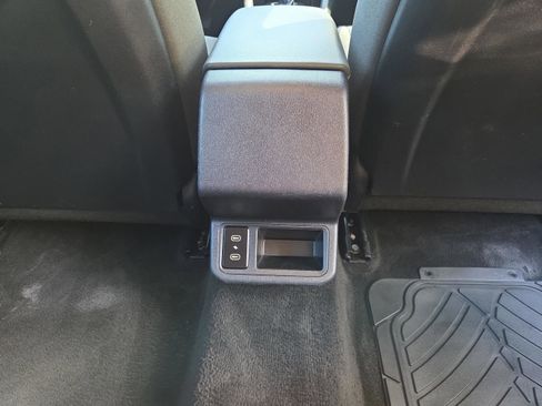 Used 2025 Kia K4 LXS FWD image 34