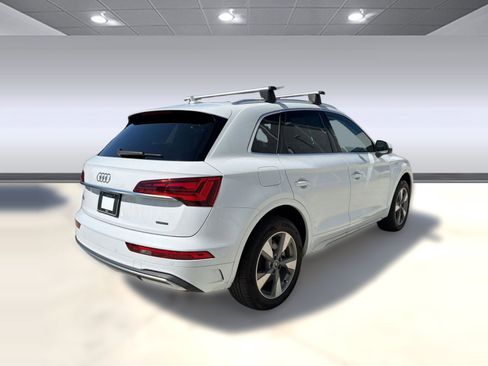 Used 2023 Audi Q5 2.0T Premium w/ Convenience Package AWD/4WD image 9