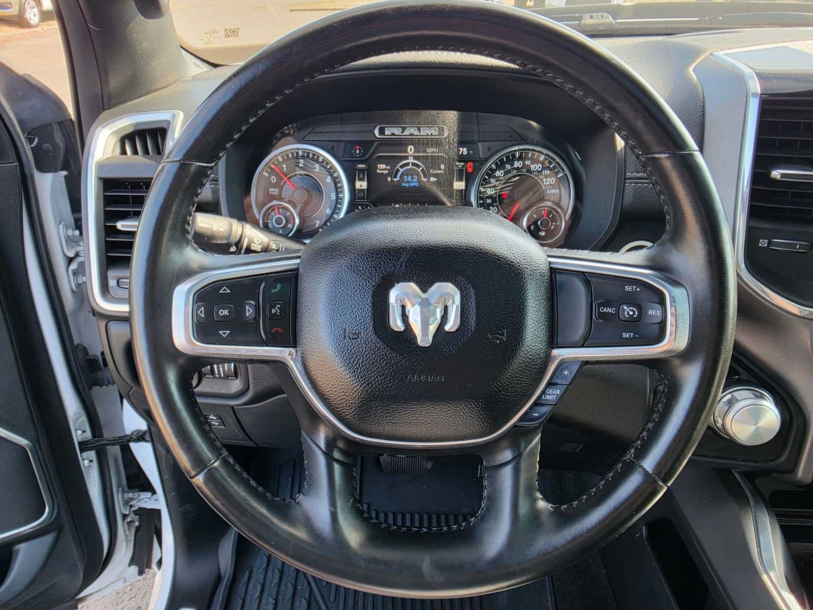 Used 2021 RAM 1500 Laramie AWD/4WD image 25