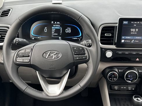 New 2026 Hyundai Venue SEL image 14