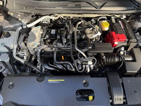 Used 2025 Nissan Sentra SV image 27