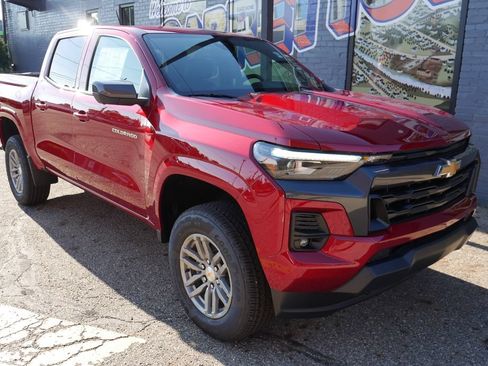 New 2026 Chevrolet Colorado LT w/ LT Convenience Package AWD/4WD image 31