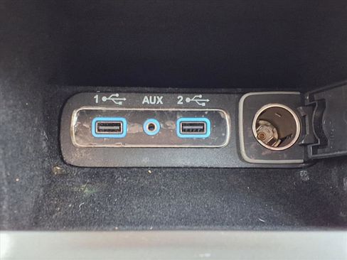 Used 2020 Jeep Grand Cherokee Limited image 10