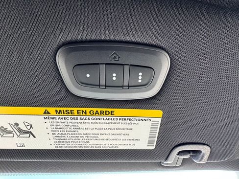 New 2026 Chrysler Pacifica Select image 23