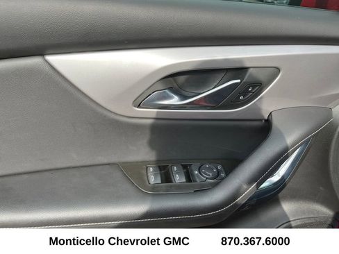 Used 2023 Chevrolet Blazer LT w/ Driver Confidence Package image 11