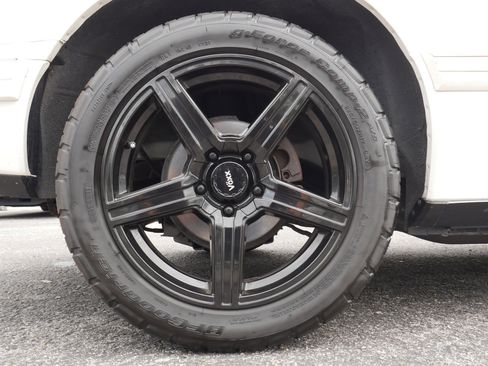 Used 1990 Buick Reatta Convertible image 92