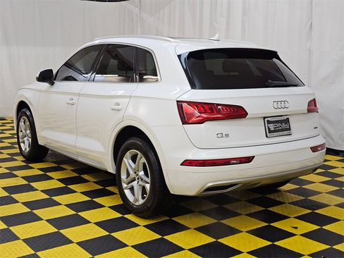 Used 2019 Audi Q5 2.0T Premium w/ Convenience Package image 5
