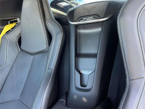 Used 2022 Chevrolet Corvette Stingray image 19