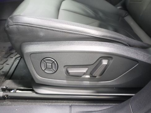 Certified 2023 Audi Q3 2.0T Premium Plus w/ Premium Plus Package AWD/4WD image 14