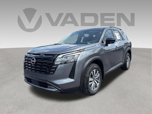 New 2026 Nissan Pathfinder SL FWD image 1