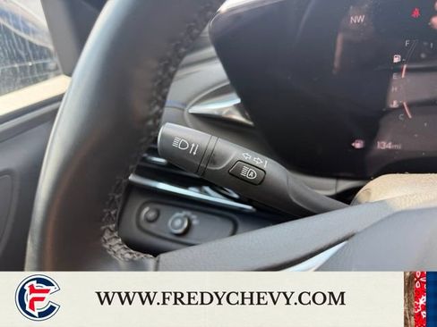 Used 2024 Buick Envista Sport Touring w/ Convenience I Package FWD image 16