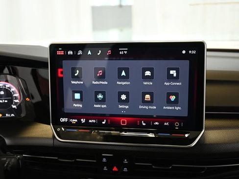 New 2026 Volkswagen GTI SE FWD image 5