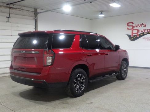Used 2022 Chevrolet Tahoe Z71 w/ Luxury Package image 4