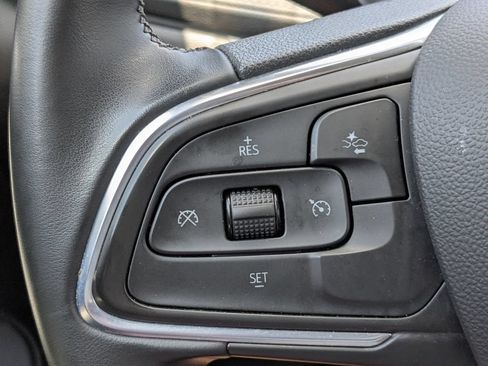 Used 2024 Buick Encore GX Sport Touring FWD image 22