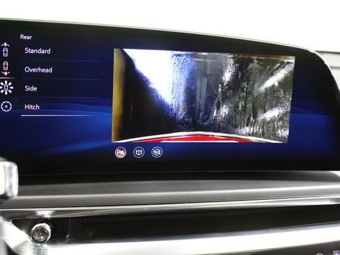 Certified 2024 Cadillac Lyriq Tech w/ Driver Assist Package AWD/4WD image 18