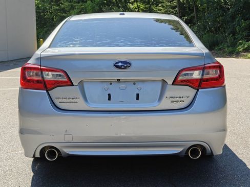 Used 2015 Subaru Legacy 3.6R Limited AWD/4WD image 4