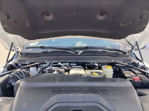 New 2026 RAM 3500 Tradesman AWD/4WD image 28