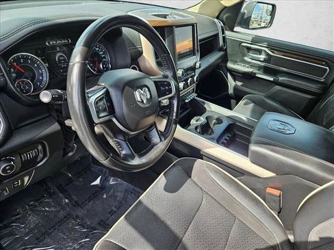 Used 2021 RAM 1500 Laramie AWD/4WD image 9