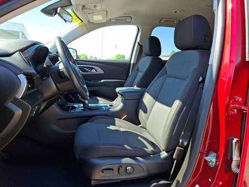 Certified 2021 Chevrolet Traverse LT FWD image 15