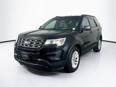 Used 2016 Ford Explorer FWD image 3